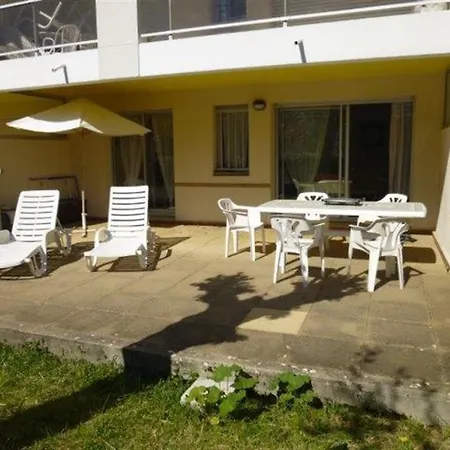 En Rez De Jardin