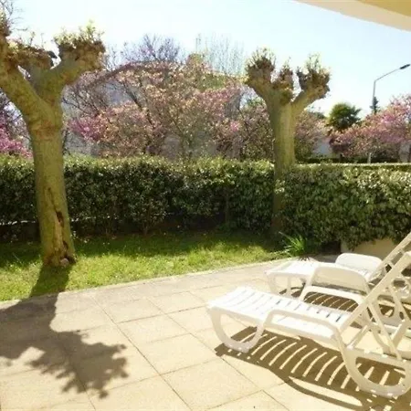 Apartamento En Rez De Jardin
